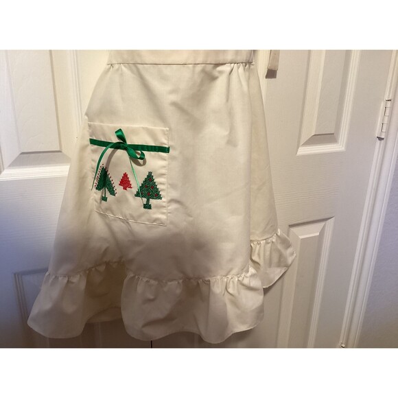 Handmade Christmas Apron: Cross Stitch Holiday Cooking - Picture 6 of 6